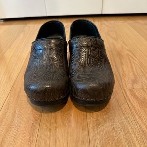 Women’s Dansko